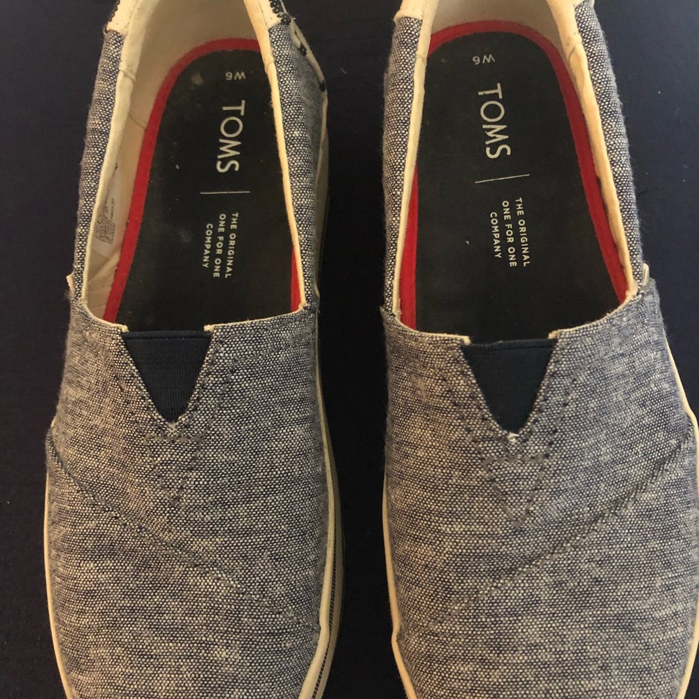 Toms Slip ons - Picture 6 of 7